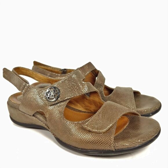 Clarks Artisan Metallic Embossed Sandals 9N - Picture 1 of 8